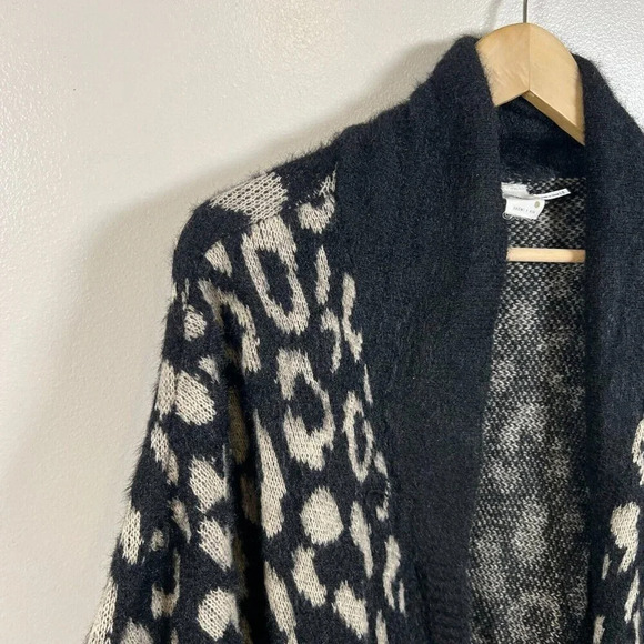 Akemi + Kin Louise Leopard Wrap Cardigan Sweater One Size Black Oversized Cozy - Picture 4 of 9
